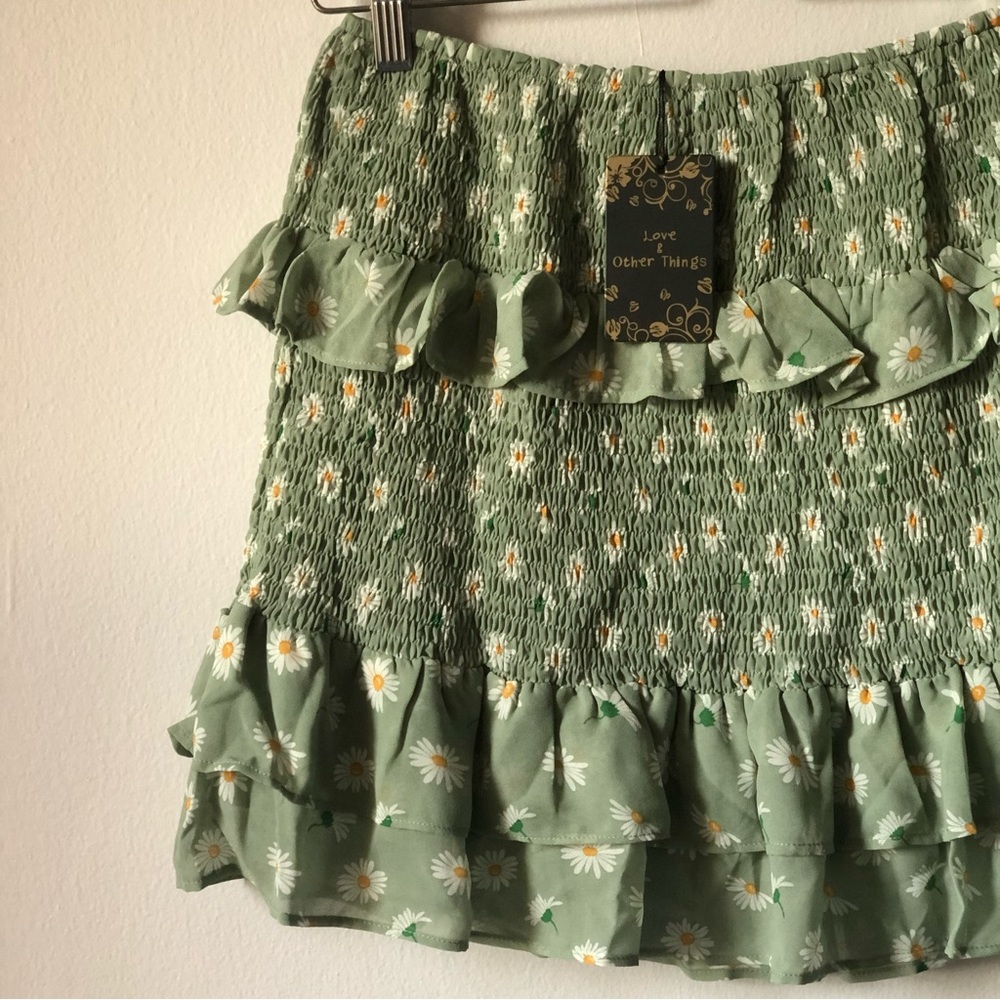 BRAND NEW SET✨ Love and other things skirt set - Picture 1 of 8